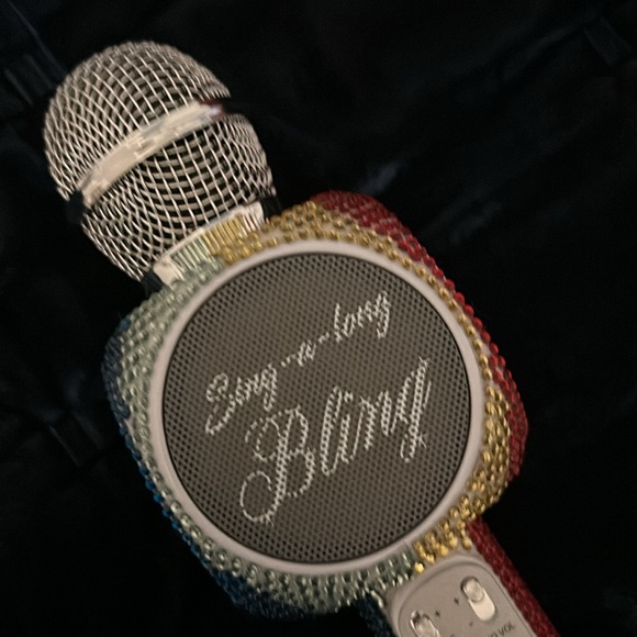Sing-A-Long Bling Rainbow Bluetooth Karaoke Mic - Picture 2 of 4